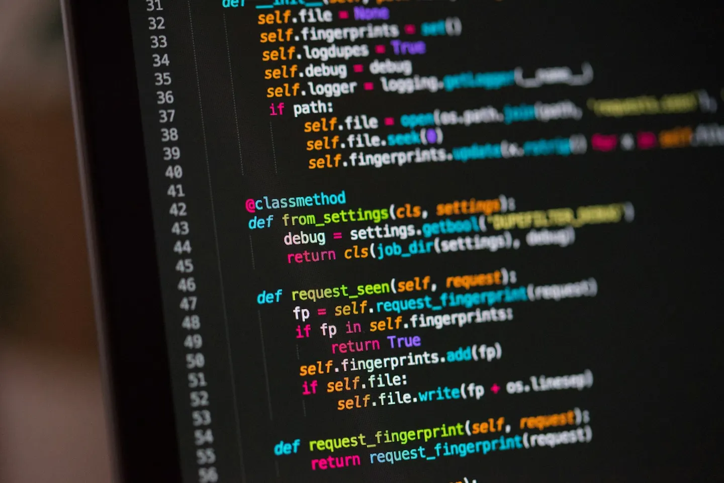 コードが表示された画面